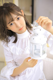 女保险公司推销员5